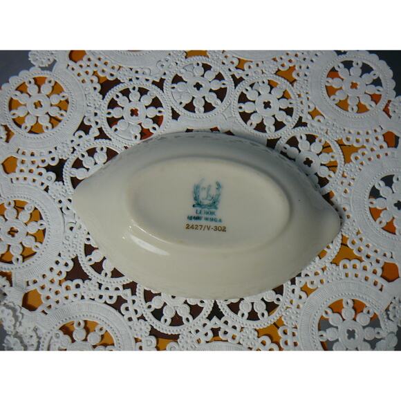 Vtg Lenox 4 1/4" Celeste Oval Porcelain Ashtray - Picture 2 of 4